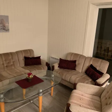 Crystal - Waterfront